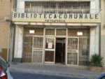 FOTO N-¦ 4 = La Biblioteca Comunale di Pietraperzia