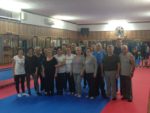 gli over 64 durante l'attività nella sede dell'associazione Shotokan a Barrafranca