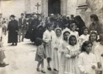 Antico funerale davanti la Chiesa Madre di Maria Stella Faraci