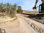 FOTO N° 192 Lavori sulla Strada del Besaro SP 96 per liberarla dal fango